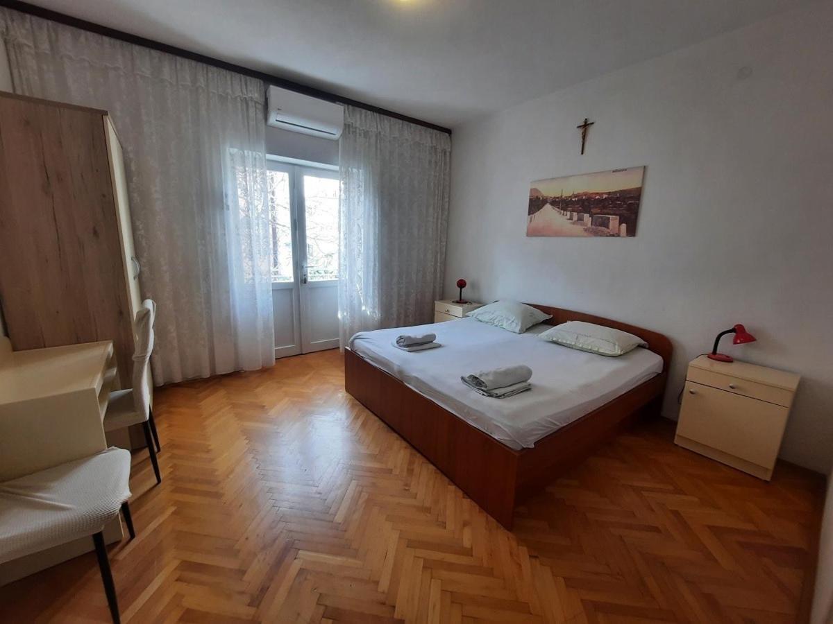 Apartments Nuic 748 Makarska Exterior foto